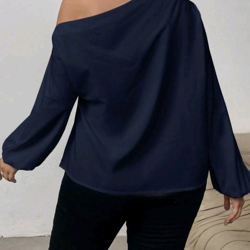 Navy Blue Floral Plus Size Off The  Shoulder Women's Top - Picture 2 of 7